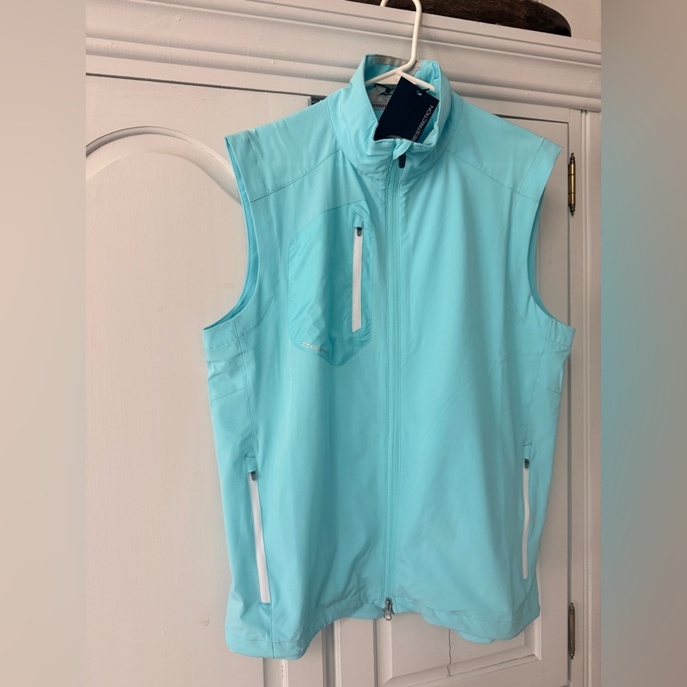 Zero Restriction Z700 Golf Vest Men’s Medium NWT Retails for 168.00